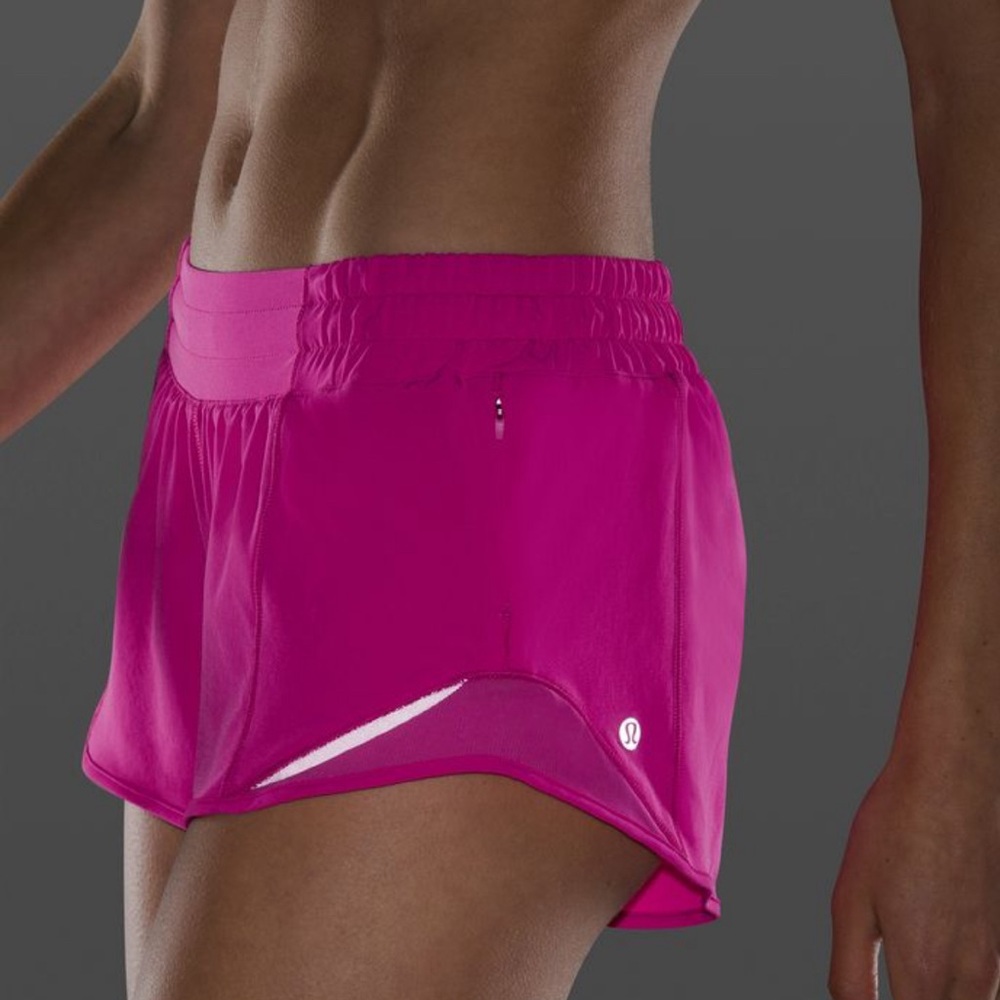 HOTTIE LOW RISE HOT PINK LULULEMON 4” SHORTS!!